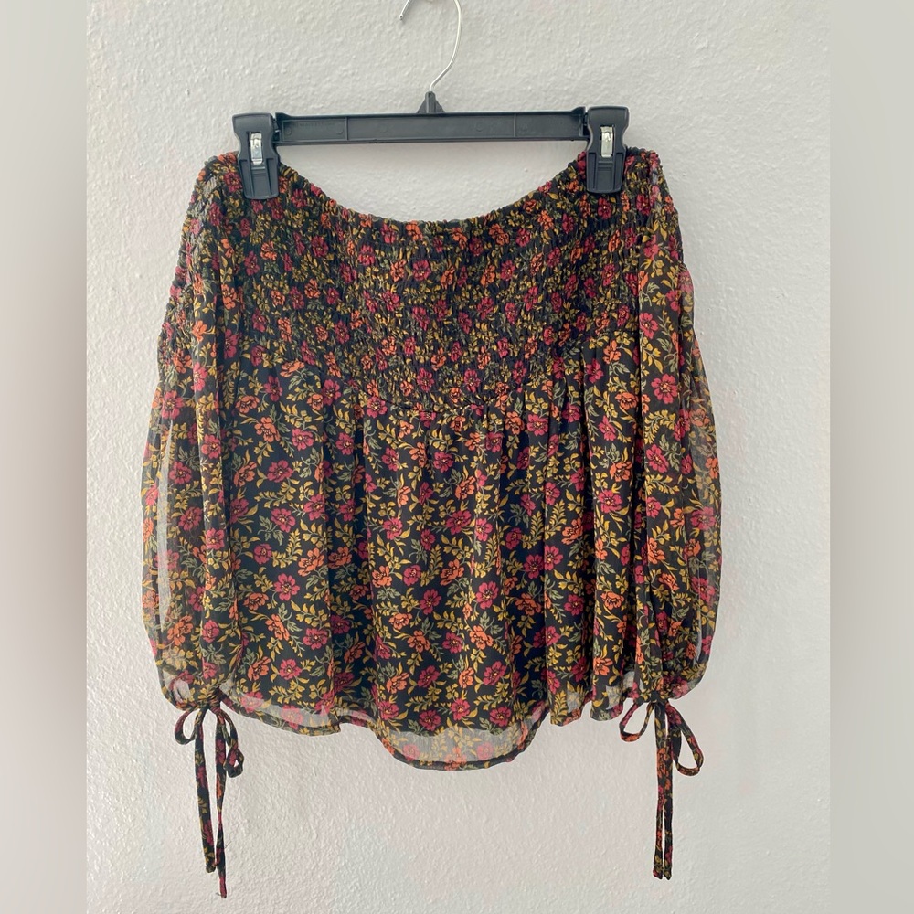 NWT American Eagle Off The Shoulder